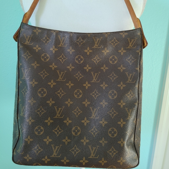 Louis Vuitton GM Looping Bag - Picture 2 of 16